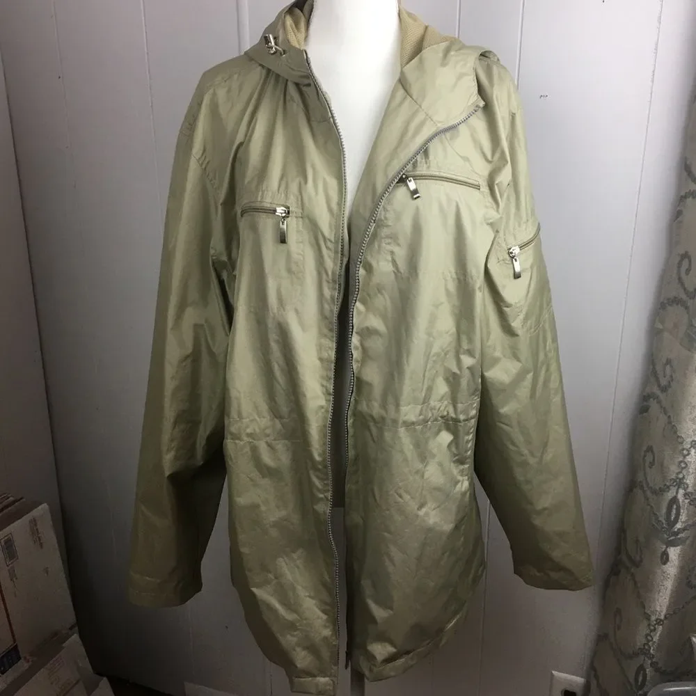 I 5 woman’s jacket size XXL color tan. - Picture 2 of 5